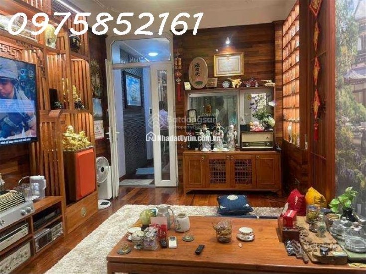 Những bước quan trọng bao gồm dọn dẹp gọn gàng, mở rộng góc quay và thiết lập ánh sáng tối ưu.